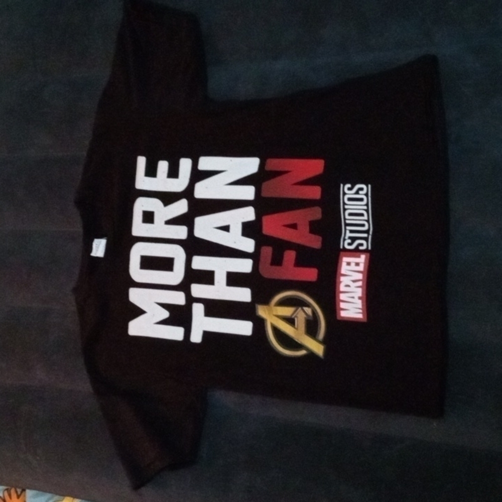 Marvel Studio Fan  TSHIRT  M Black Pre-owned